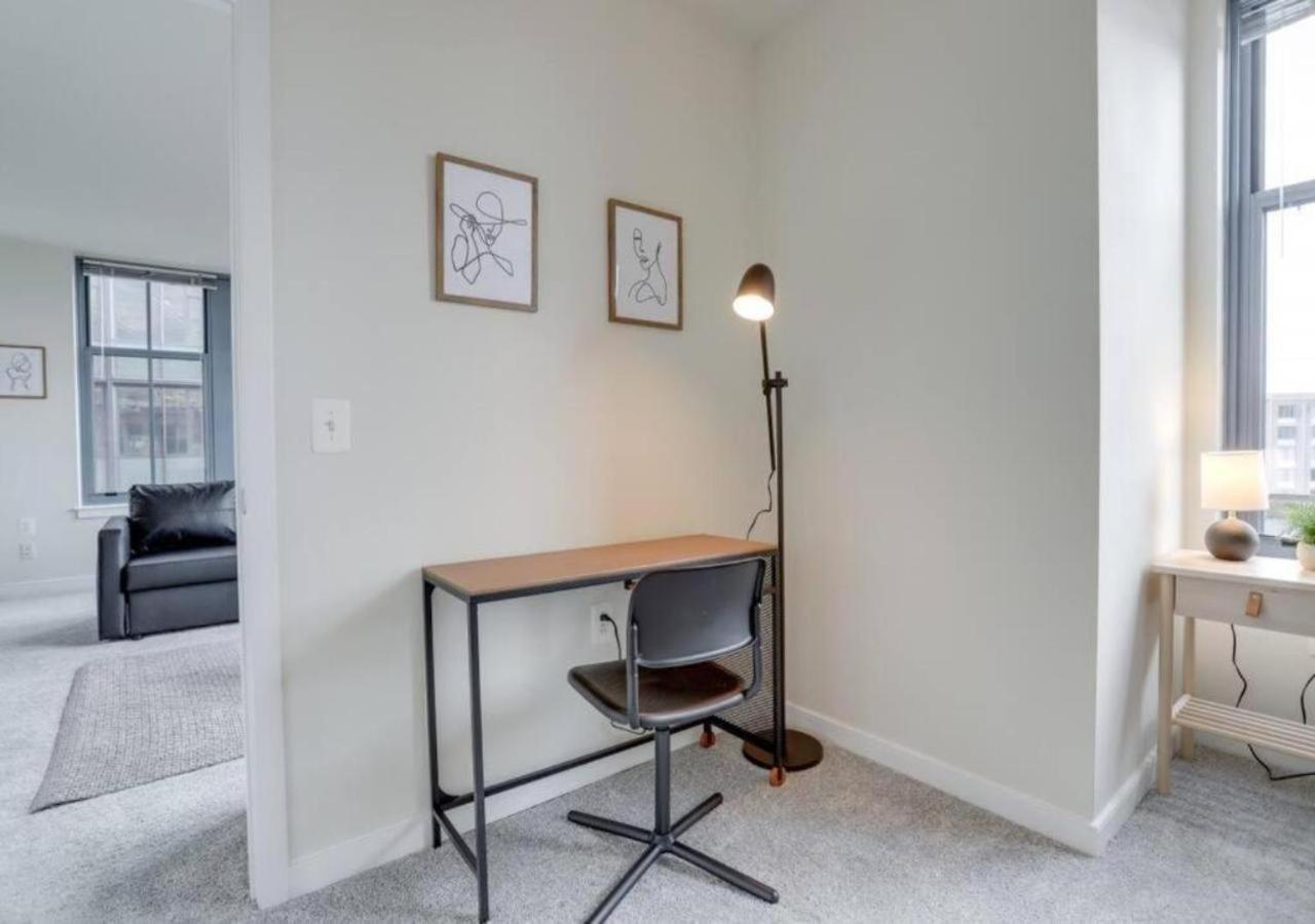 Splendid 2 Bedroom Condo At Pentagon City Arlington Kültér fotó